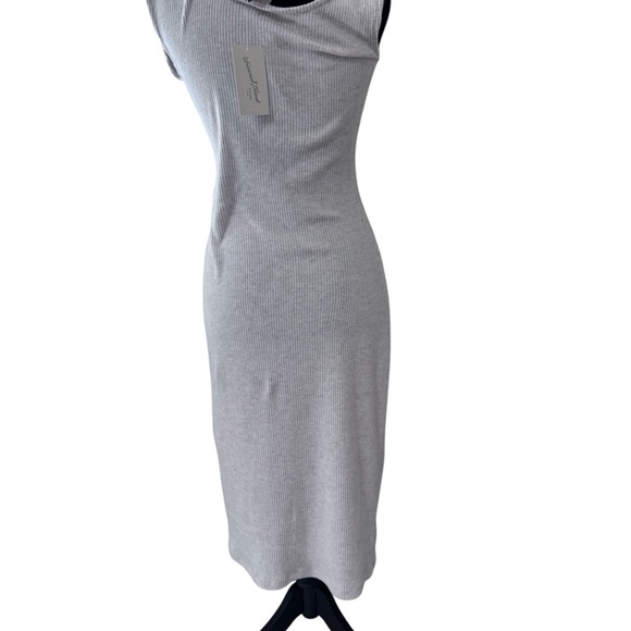 Universal Thread Gray Midi Dress - Picture 2 of 5
